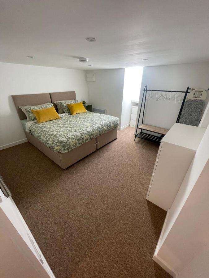 Quaint Central Basement Apartment Hereford Exteriér fotografie